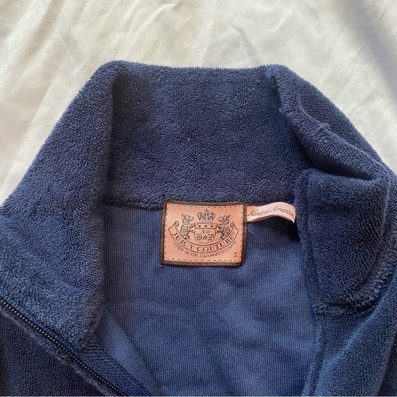 Juicy Couture Velour Navy J Zip Tracksuit Sweater Jacket Women’s Small Y2K - Picture 4 of 8